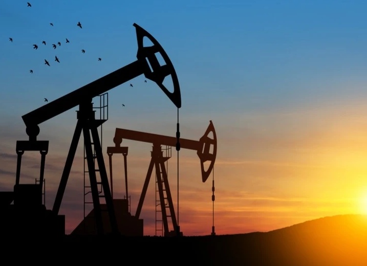 Цена нефти упала на 2% на фоне новостей об урегулировании украинского конфликта